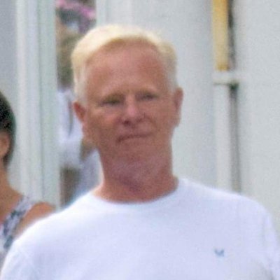 Profile Picture of Mike Powell (@MikePow98742825) on Twitter