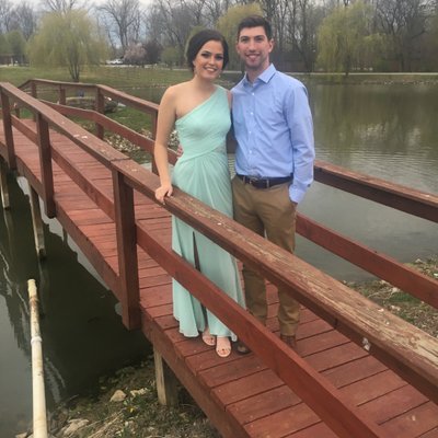 Profile Picture of Emily (@emily_holtzclaw) on Twitter
