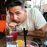 Profile Picture of Steven Rainey (@sharktoothsteve) on Instagram