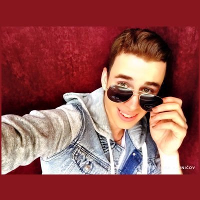 Profile Picture of JohnnyTV (@AdamHejny12) on Twitter