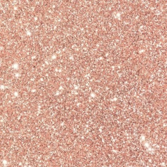 Profile Picture of Aliveah Batesole (@25abatesole) on Poshmark