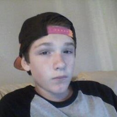 Profile Picture of Austin Warner (@sk8yolo) on Twitter