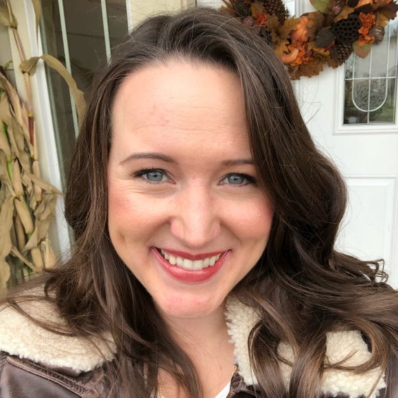 Profile Picture of Alissa Shay (@nordygrl06) on Poshmark