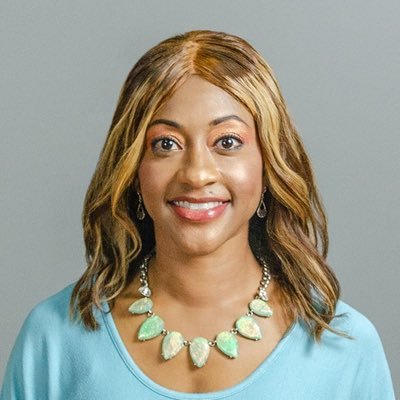 Profile Picture of Alison Hooks (@alisonhooks) on Twitter