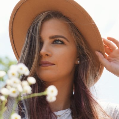 Profile Picture of Miranda Pruitt (@officialmerna) on Twitter
