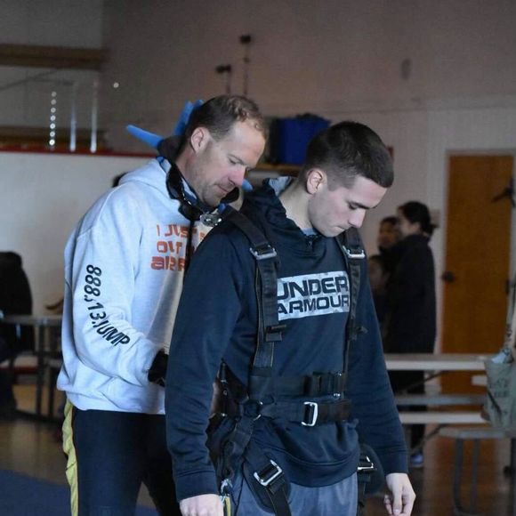 Profile Picture of Chris Vanbuskirk (@vanbusdick) on Poshmark