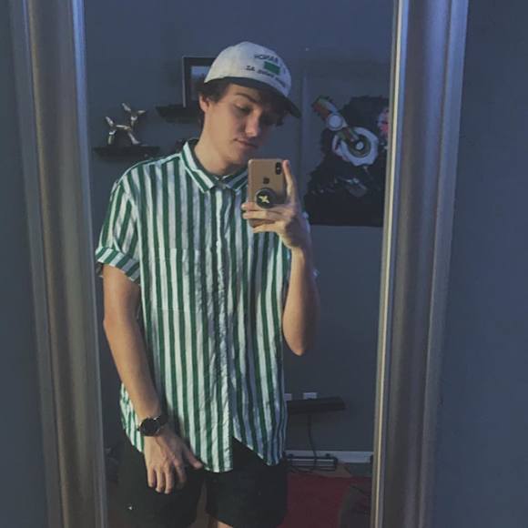 Profile Picture of Mitchell Caron (@motchster) on Poshmark