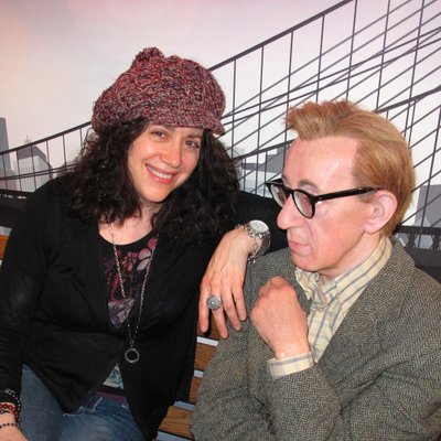 Profile Picture of Ellen David (@ellen1818) on Twitter