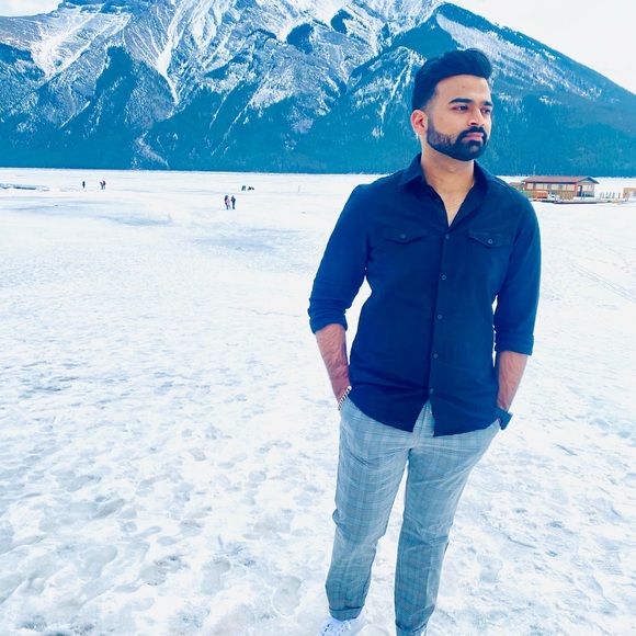 Profile Picture of Gaurav Sood (@gauravsood) on Poshmark