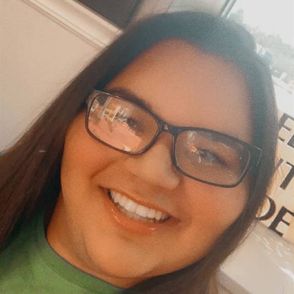 Profile Picture of Nicholas Huff (@nicholashuff198) on Poshmark