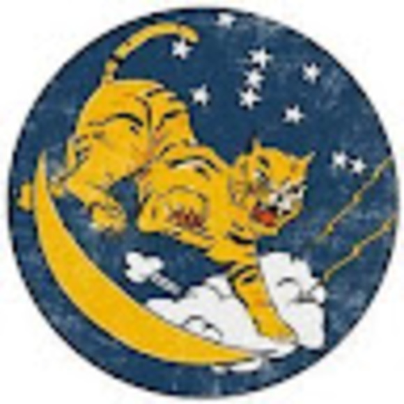 Profile Picture of Model Rotteи (@model9090) on Poshmark