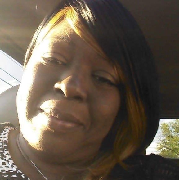 Profile Picture of Jacqueline Dawson (@vnproadwolves) on Poshmark