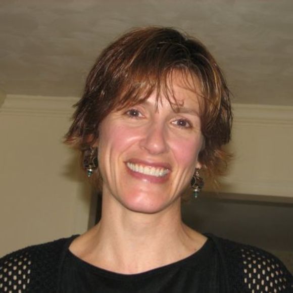 Profile Picture of Traci Sisson (@211traci) on Poshmark