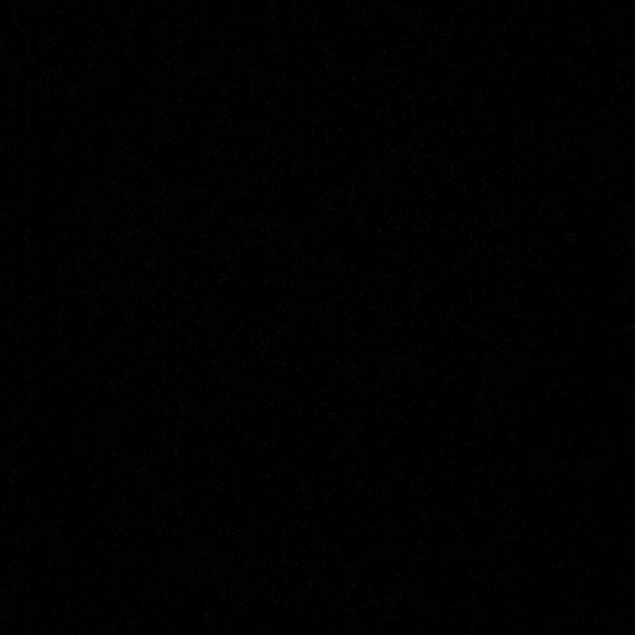 Profile Picture of Danielle Vaughn (@daniellevaug977) on Poshmark