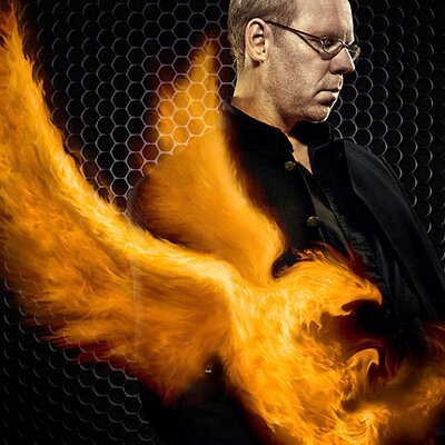 Profile Picture of Christian Schenk (@PhoenixDeck) on Twitter
