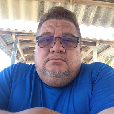 Profile Picture of Alex Fernando Tobar (@ferr1234) on Twitter