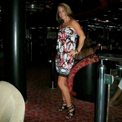 Profile Picture of Mary Decarlo (@sassyfit2013) on Twitter