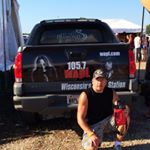 Profile Picture of Dave Vanden Heuvel (@davewayne105.7) on Instagram