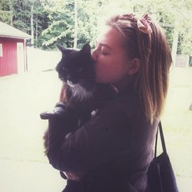 Profile Picture of Josefin Adebro (@idontdance) on Pinterest