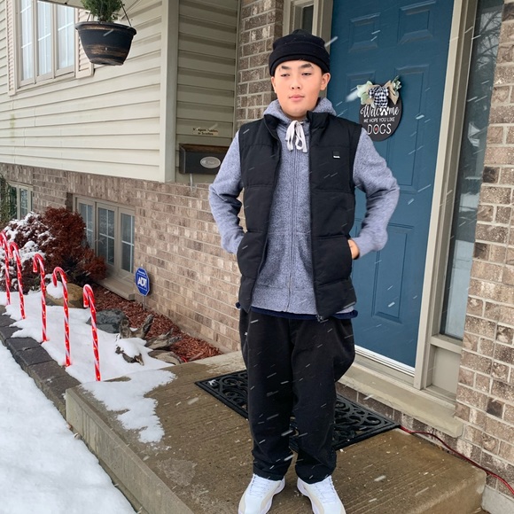 Profile Picture of Jacob Sison (@jacobsison) on Poshmark