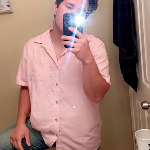 Profile Picture of Vincent Holmes (@vince_holmes) on Poshmark