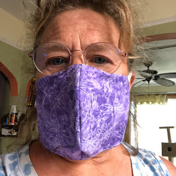 Profile Picture of Kristine Tschappat (@kristschappat) on Poshmark