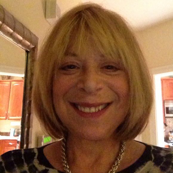 Profile Picture of Jane Cantz (@jcantz) on Poshmark