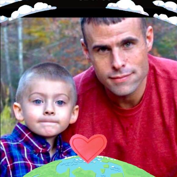 Profile Picture of Travis Canter (@traviscanter) on Poshmark