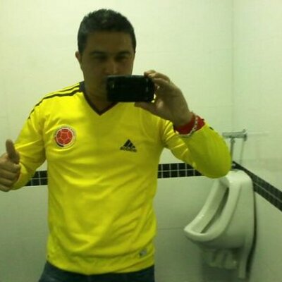 Profile Picture of Moisesesquivel (@EsquivelMoses) on Twitter