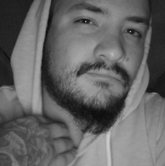 Profile Picture of Aj Thompson (@ajtt1993) on Poshmark