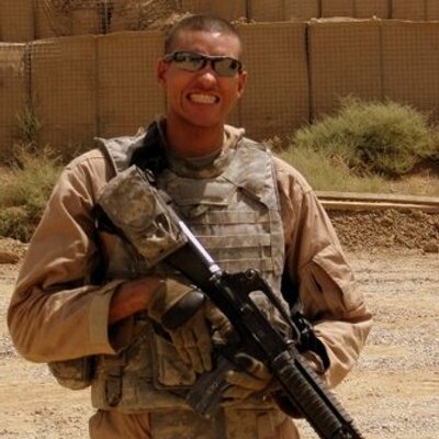 Profile Picture of Victor Tate (@_glizzkid) on Twitter