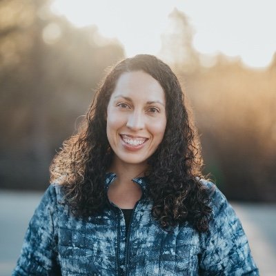 Profile Picture of Raquel Vélez (@@rockbot) on Twitter