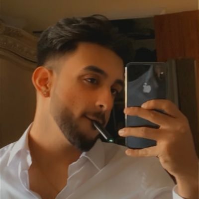 Profile Picture of Shawn (@ShawnHussain9) on Twitter