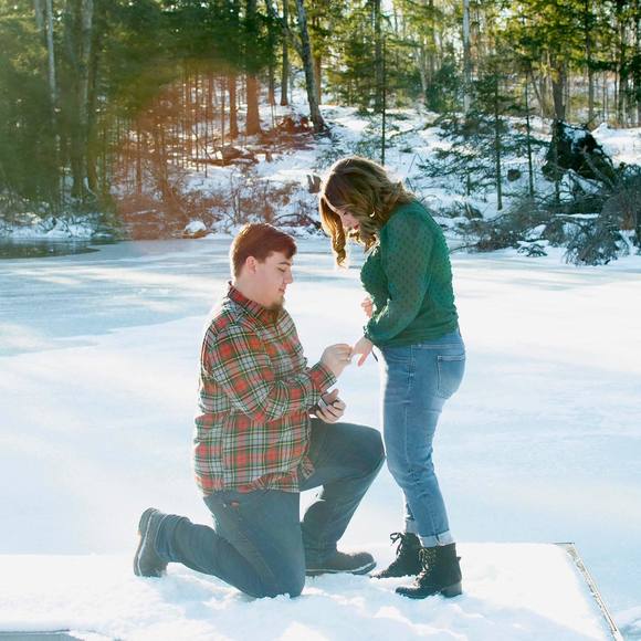 Profile Picture of Gaby Casteline (@gaby_casteline) on Poshmark