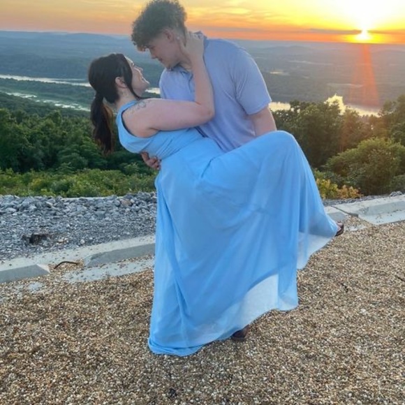 Profile Picture of Tyler Workman (@tylerworkman225) on Poshmark