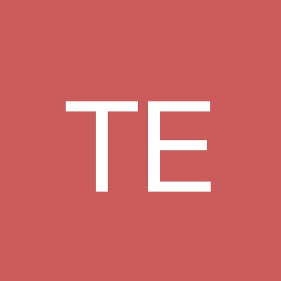 Profile Picture of Teresa English (@t48english) on Poshmark