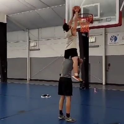 Profile Picture of Webb (@JacobWebb_20) on Twitter