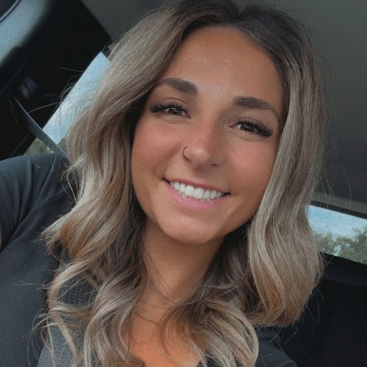 Profile Picture of Beth_Leeper (@beth_leeper) on Tiktok