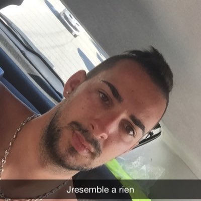 Profile Picture of James Bertin (@F4shion91) on Twitter