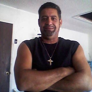 Profile Picture of Glenn Fernandez (@glenn.fernandez.7) on Facebook