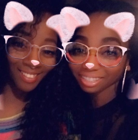 Chiffon Croskey - Poshmark Profile Picture of Chiffon Croskey (@chevy1980) on Poshmark