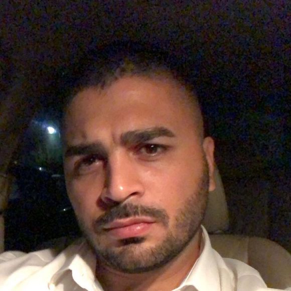 Profile Picture of Mustafa Khalil (@mustafakhalil) on Poshmark