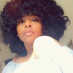 Profile Picture of Cheyenne Simone 👗👠💄 (@cheyennesimone) on Instagram