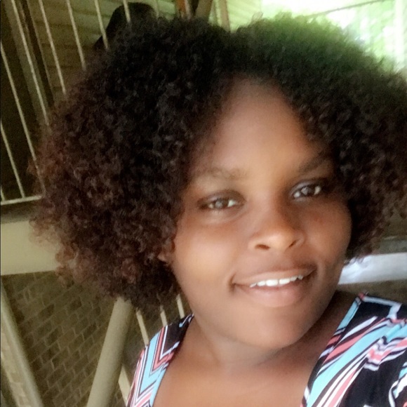 Profile Picture of Jala Harvell (@melaninjanna) on Poshmark
