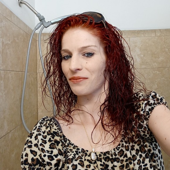 Profile Picture of Nadine Spardello (@pikesteven123) on Poshmark