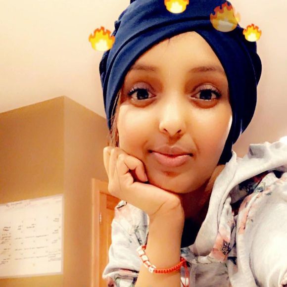 Profile Picture of Hadiya Isse (@hodan1333) on Poshmark
