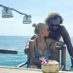 Profile Picture of Hi, we're Connor & Ellen (@travellinglovestory) on Instagram