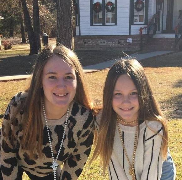 Sarah Westerberg - Poshmark Profile Picture of Sarah Westerberg (@sarahlpassons) on Poshmark