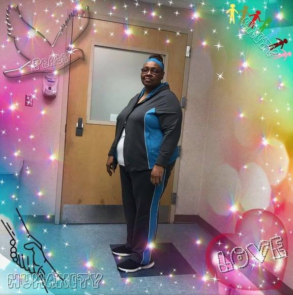 Clara Chaney - Poshmark Profile Picture of Clara Chaney (@clarachaney1959) on Poshmark