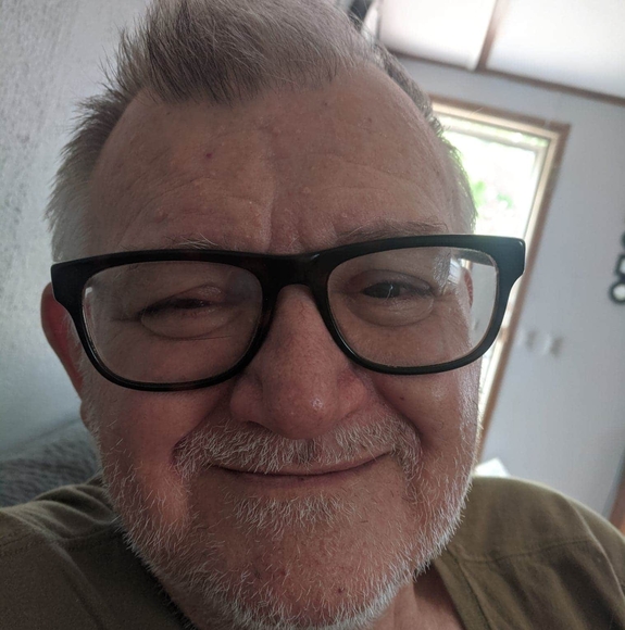 Profile Picture of Paul Barber jr. (@pvbarber13) on Poshmark